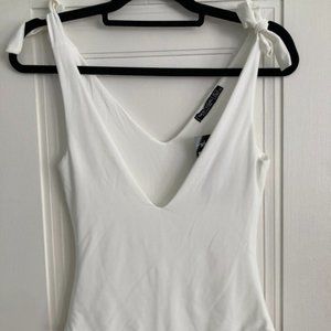 Women's Nastygal White Bodysuit w Tie Shoulders in Size 4